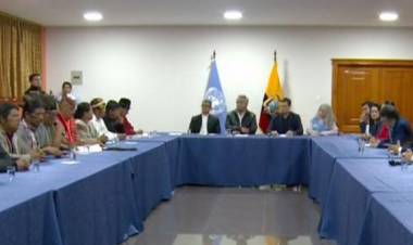 ECUADOR: MORENO PROPUSO UN NUEVO DECRETO Y EL MOVIMIENTO INDÍGENA INSISTE EN DEROGAR EL 883