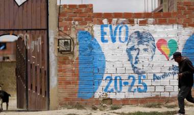 EVO MORALES DICE QUE LA OPOSICIÓN PREPARA UN GOLPE SI GANA LAS ELECCIONES EN BOLIVIA EN LOS COMICIOS DEL DOMINGO