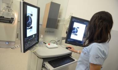 SAN LUIS: EN EL MARCO DE LA CAMPAÑA DE SENSIBILIZACIÓN SOBRE EL CÁNCER DE MAMA, YA SE REALIZARON MÁS DE 900 MAMOGRAFÍAS