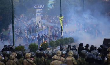 VIOLENCIA EN BOLIVIA, HABÍA GENTE ARMADA Y CON DINAMITA: VARIOS MUERTOS EN UNA MARCHA DE COCALEROS EN COCHABAMBA