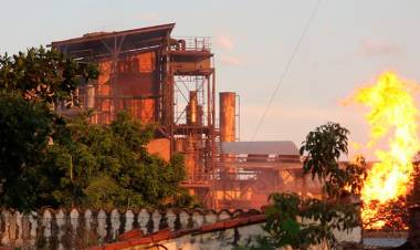 CINCO MUERTOS AL INCENDIARSE UN INGENIO EN JUJUY: DESGARRADORES TESTIMONIOS