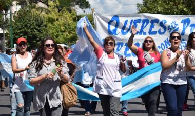 EN SALTA SERÁN TITULARIZADOS ALREDEDOR DE 2500 DOCENTES QUE TENÍAN CONTRATO