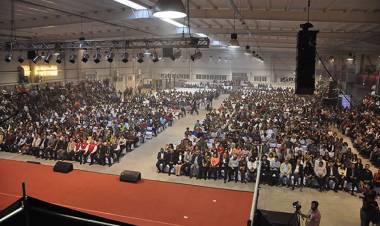 VILLA MERCEDES: ESTE JUEVES RECIBIRÁN SUS TÍTULOS MÁS DE 900 EGRESADOS DE LA UPRO