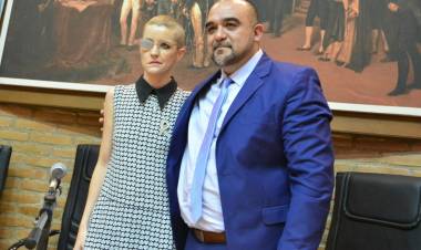 MAXIMILIANO FRONTERA ASUMIÓ COMO INTENDENTE DE VILLA MERCEDES, EN UN ACTO LLENO DE EMOCIÓN Y CARGADO DE COMPROMISO