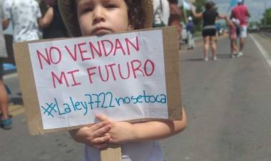 “EN MENDOZA SOMOS HIJOS DEL AGUA: HEMOS SIDO DEFRAUDADOS POR NUESTROS REPRESENTANTES”