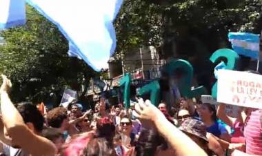 MENDOZA: SE DEROGÓ LA MODIFICACIÓN DE LEY QUE PERMITÍA EL USO DE CIANURO EN LA MINERÍA