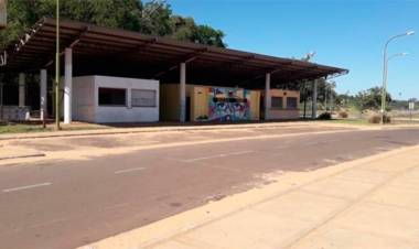 ESCALOFRIANTE HECHO EN MISIONES: CINCO DETENIDOS POR LA VIOLACIÓN DE UNA ADOLESCENTE EN LOS BAÑOS DE UNA PLAYA