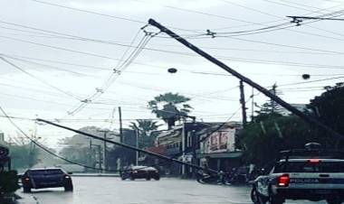 UN FUERTE TEMPORAL PROVOCÓ DESTROZOS EN SALTA