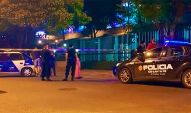 SANTA FE: UN HOMBRE MURIÓ TRAS HABER SUFRIDO GRAVES HERIDAS AL SER BALEADO POR DOS SUJETOS EN MOTO EN EL CASINO DE ROSARIO