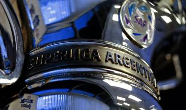 PESE A QUE LA MAYORÍA VOTÓ EN CONTRA, LA SUPERLIGA RATIFICÓ EL INICIO PARA EL 24 DE ENERO