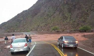 LO QUE DEJÓ EL TEMPORAL EN LOS ALREDEDORES DE LA PROVINCIA DE SALTA