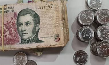 POSTERGAN UN MES, HASTA EL 28 DE FEBRERO, EL RETIRO DE CIRCULACIÓN DE LOS BILLETES DE 5 PESOS