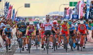 APARECIÓ FERNANDO GAVIRIA, GANÓ LA ETAPA DE LA VUELTA A SAN JUAN Y LIDERA EN LA GENERAL, EL SANLUISEÑO BAZÁN ESTÁ CUARTO EN SUB-23