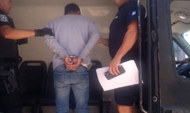 SAN LUIS: AGRESIÓN A UN POLICÍA EN EL BALNEARIO DE RENCA