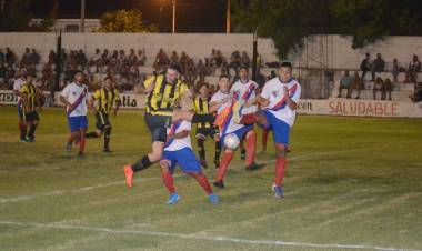 EN VILLA MERCEDES, ALIANZA Y NEWBERY NO SE SACARON VENTAJA Y EMPATARON SIN GOLES EN EL INICIO DE TORNEO REGIONAL FEDERAL AMATEUR