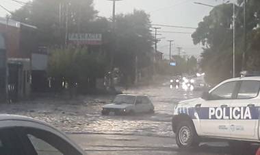 LLEGÓ LA ESPERADA LLUVIA A SAN LUIS Y TAMBIÉN CAUSÓ DESTROZOS