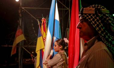 EN VILLA MERCEDES EL EVENTO DENOMINADO “LAS COLECTIVIDADES ABRAZAN AL MOLINO FÉNIX” REUNIÓ A LAS FAMILIAS EN EL CENTRO CULTURAL