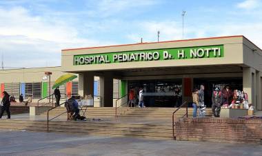 EN MENDOZA UN NIÑO DE 10 AÑOS RECIBIÓ UN PIEDRAZO EN UN INTENTO DE ROBO Y ESTÁ GRAVE