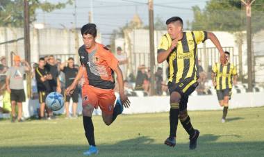 JORGE NEWBERY GOLEÓ Y CLASIFICÓ INVICTO A LA SIGUIENTE FASE DEL TORNEO REGIONAL FEDERAL AMATEUR DE FÚTBOL