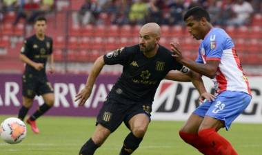 RACING LO DIO VUELTA Y CONSIGUIÓ UN TRIUNFAZO EN VENEZUELA POR LA LIBERTADORES ANTE ESTUDIANTES DE MÉRIDA