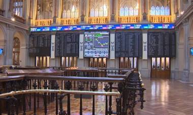 CRISIS EN LOS MERCADOS: SE DERRUMBAN LAS BOLSAS EN EL MUNDO Y SE DISPARA EL RIESGO PAÍS EN ARGENTINA