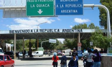 DESDE HOY A LA MEDIANOCHE CIERRAN LAS FRONTERAS DE ARGENTINA