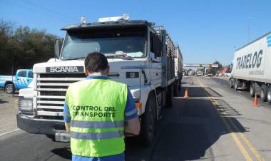A NIVEL NACIONAL ESTABLECIERON NUEVO PROTOCOLO PARA EL TRANSPORTE: TOMARÁN TEMPERATURA A CHOFERES