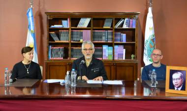 NUEVA FASE DEL AISLAMIENTO EN SAN LUIS: PARA MANTENER EL ESTATUS SANITARIO “LA SEMANA QUE VIENE SERÁ DE DIÁLOGO Y REFLEXIÓN CON LOS INTENDENTES”