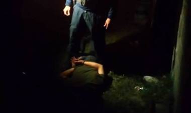 EN VILLA MERCEDES DETUVIERON A UN JOVEN QUE HIRIÓ A UN HOMBRE DE UN DISPARO DE ARMA DE FUEGO