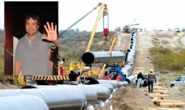 SALTA: IMPUTARON AL INTENDENTE DE AGUARAY POR EL ROBO DE CAÑOS NEA