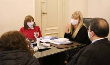 TUCUMÁN: EL MINISTERIO DE SALUD JUNTO AL SIPROSA ANALIZARON LA NUEVA APP PARA GESTIONAR TURNOS VIRTUALES