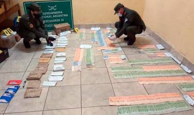 SANTIAGO DEL ESTERO: CAMIÓN LLEVABA CASI $11 MILLONES DIVIDIDOS EN SOBRES PARA DIVERSOS DESTINATARIOS