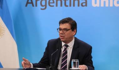 "LA DOBLE INDEMNIZACIÓN VA A CONTINUAR EL TIEMPO QUE SEA NECESARIO PARA EVITAR DESPIDOS"