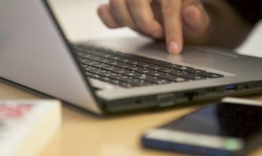 NO HABRÁ AUMENTO EN LAS TARIFAS TELEFÓNICAS, DE INTERNET Y DE TV PAGA HASTA EL 31 DE DICIEMBRE