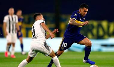 BOCA  IGUALÓ SIN GOLES CON LIBERTAD Y LE ALCANZÓ PARA CLASIFICARSE A OCTAVOS
