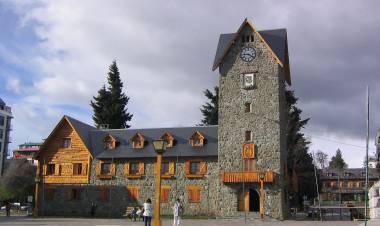 EL TURISMO EN BARILOCHE FUE HABILITADO COMO PRUEBA PILOTO, YA NO HAY LUGAR PARA EL FIN DE SEMANA LARGO