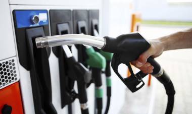 OTRO AUMENTO EN LOS COMBUSTIBLES, TODAS LAS PETROLERAS SUBIERON SUS PRECIOS