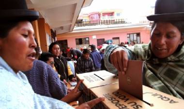 ENTRE DOS MODELOS DE PAÍS ANTAGÓNICOS OPTARÁ BOLIVIA ESTE DOMINGO EN LAS ELECCIONES
