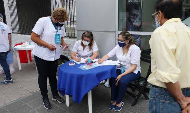 SE REALIZÓ EL OPERATIVO BUSCARTE EN EL CENTRO TUCUMANO