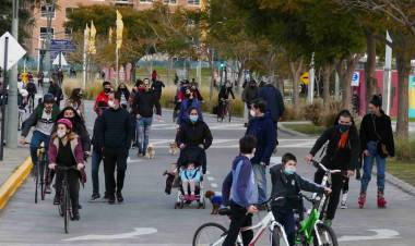 SE REGISTRARON 8.037 NUEVOS CASOS DE COVID-19 EN ARGENTINA Y 198 MUERTES