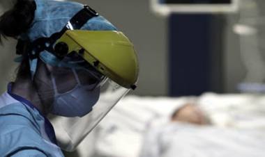 ARGENTINA SUPERÓ LAS 39.000 MUERTES POR CORONAVIRUS