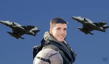 AVIONES DE LA V BRIGADA SOBREVOLARON PARANÁ PARA RECORDAR A PILOTO FALLECIDO EN TRAGEDIA ÁREA