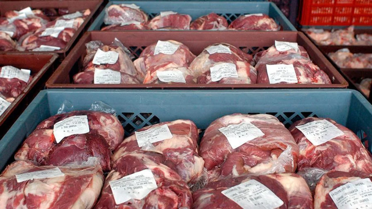 DESDE EL SÁBADO SE PONDRÁN A LA VENTA CORTES DE CARNE A BAJO COSTO EN MÁS DE 1.600 BOCAS DE EXPENDIO DE TODO EL PAÍS
