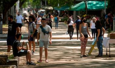 CORONAVIRUS EN ARGENTINA: SE REGISTRARON 7.002 NUEVOS CASOS Y 138 MUERTES