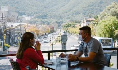 CORONAVIRUS EN ARGENTINA: ESTE DOMINGO SE REPORTARON 149 MUERTES Y 5.030 NUEVOS CASOS