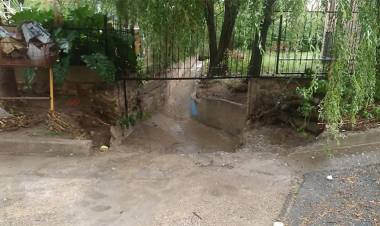 TEMPORAL EN CÓRDOBA: UNA MUJER MURIÓ ARRASTRADA POR EL AGUA EN CARLOS PAZ
