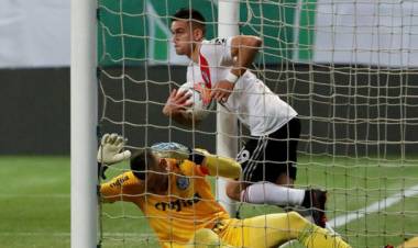 EN UNA NOCHE ÉPICA RIVER ESTUVO CERCA DE LA HAZAÑA AL GANAR 2 A 0 A PALMEIRAS, PERO IGUAL QUEDÓ ELIMINADO DE LA LIBERTADORES