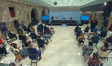 EL PRESIDENTE CONVOCÓ AL COMPROMISO DE PONERLE FIN "A LA DESIGUALDAD EN RAZÓN DEL GENERO"