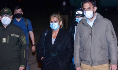 BOLIVIA: DETUVIERON A LA EXPRESIDENTA DE FACTO JEANINE ÁÑEZ, FUE TRASLADADA A LA PAZ