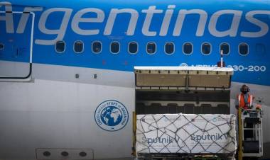 330 MIL NUEVAS DOSIS DE LA VACUNA SPUTNIK V LLEGARON AL PAÍS